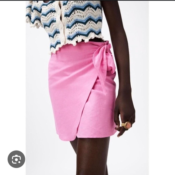 Zara Dresses & Skirts - Zara (Women's M-L) Cotton Linen Blend Pink Wrap Mini Skirt with Side Tie